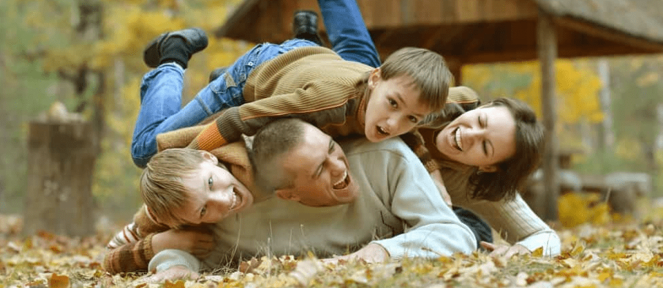 5 Family Photo Pose Tips and Ideas